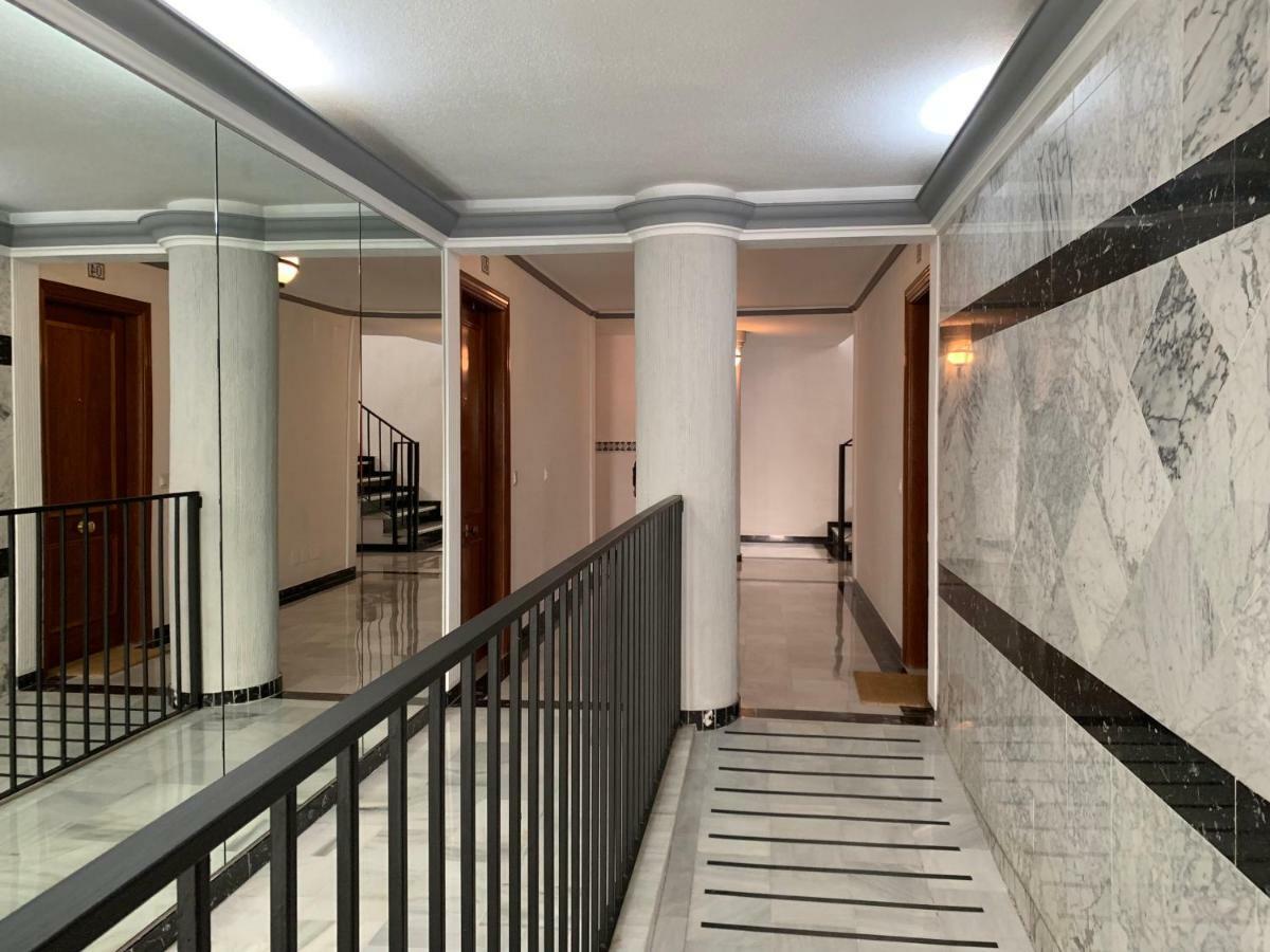 Ronda Chic Apartments - C/ Lauria - Centro Ciudad Eksteriør billede